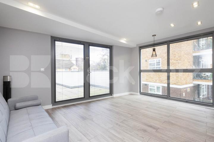 			1 Bedroom, 1 bath, 1 reception Apartment			 Mintern Street, Old Street / Shoreditch Park